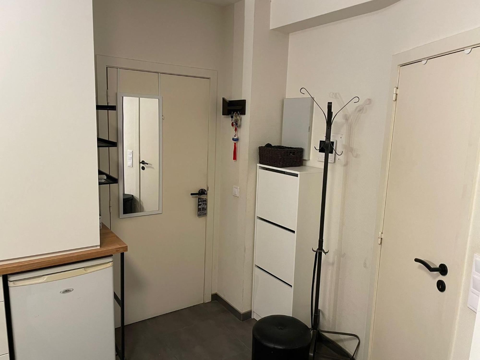 One Bedroom Fully Equipped Apartment With Terrace Брюксел Екстериор снимка